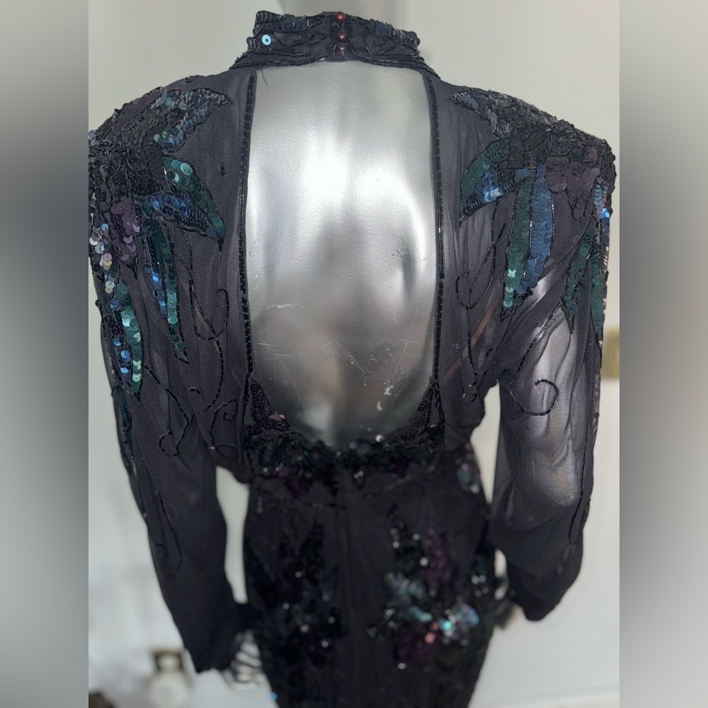 Elegant hand beaded/sequined dress Size 6 - Picture 7 of 8